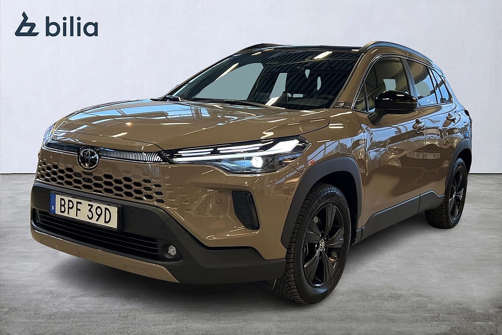 Toyota Corolla Cross Hybrid AWD-i 2,0 EXECUTIVE V-HJUL VÄRMARE/FJÄRRST...