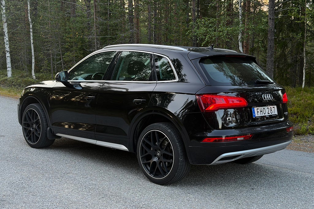 Audi Q5 40 TDI quattro S Tronic Proline|Drag|Värmare|CarPlay