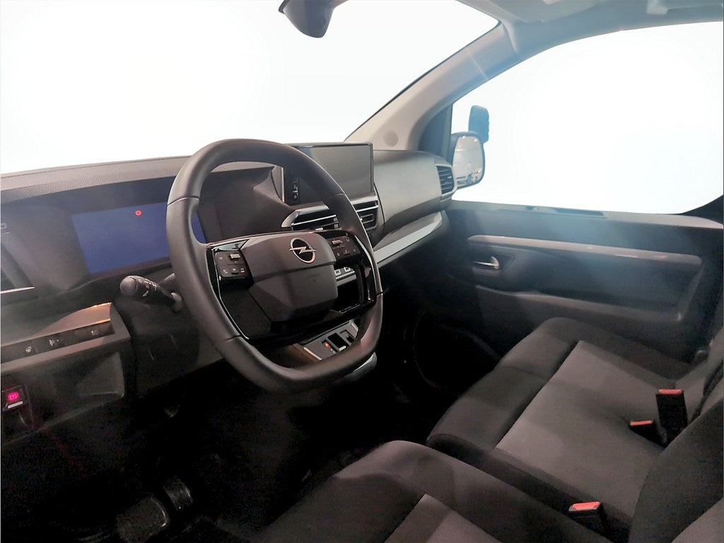 Bild på Opel Vivaro Elite 180hk Aut L2 - DEMO