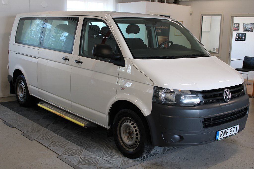 Volkswagen Caravelle 2.0 TDI Trendline / *Försäljning Pågår*