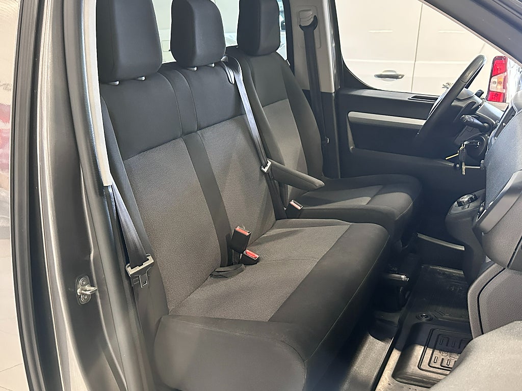 Toyota Proace Verso 2.0 D-4D 9-säten 122hk Euro 6 thumbnail