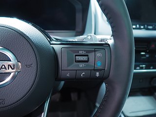 SUV Nissan Qashqai 17 av 24