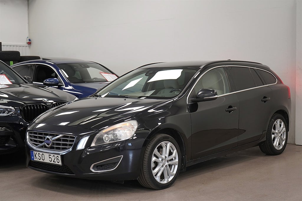 Volvo V60 D3 MOMENTUM DRAG VÄRMARE