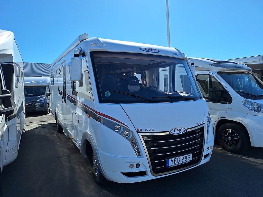 LMC Explorer Comfort I 735 Långbädd, Automat, Solcell