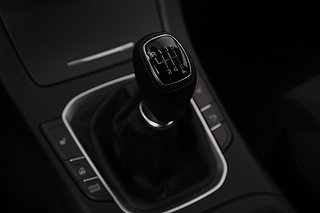 Halvkombi Hyundai i30 17 av 19