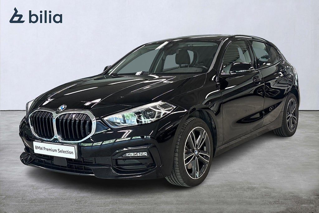 BMW 118I Aut Sportline | Navi | PDC fram & bak | Bluetooth | 17"