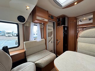 Husbil-integrerad Rapido Le Randonneur 251 4 av 20