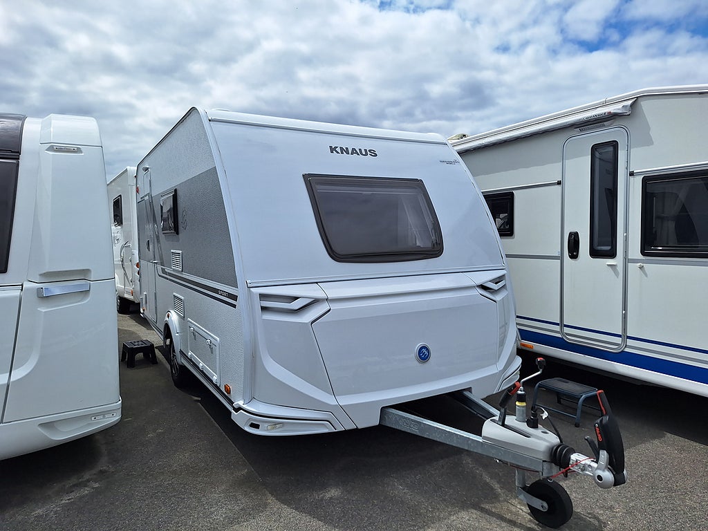 Knaus Sport 420 QD Dubbelbädd