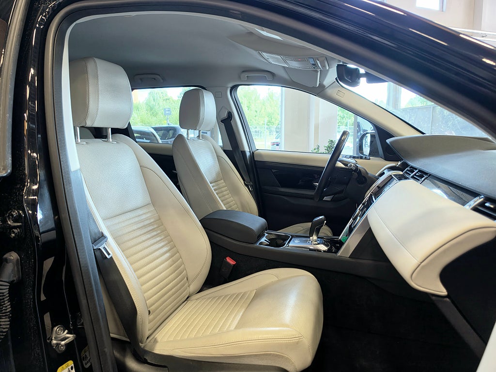 Land Rover Discovery Sport D180 MHEV AWD / Backkamera / 7-sits / Drag / Rat