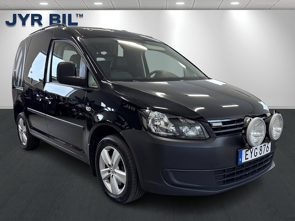 Volkswagen Caddy Skåpbil 2.0 TDI 140hk 4Motion Drag / Värmare / 1 Ägare