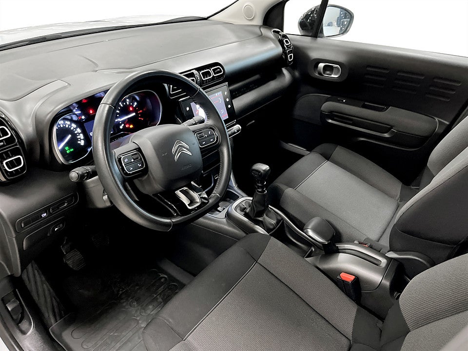 Bild på Citroën C3 Aircross Feel 1.2 PT CARPLAY FARTHÅLLARE 110hk
