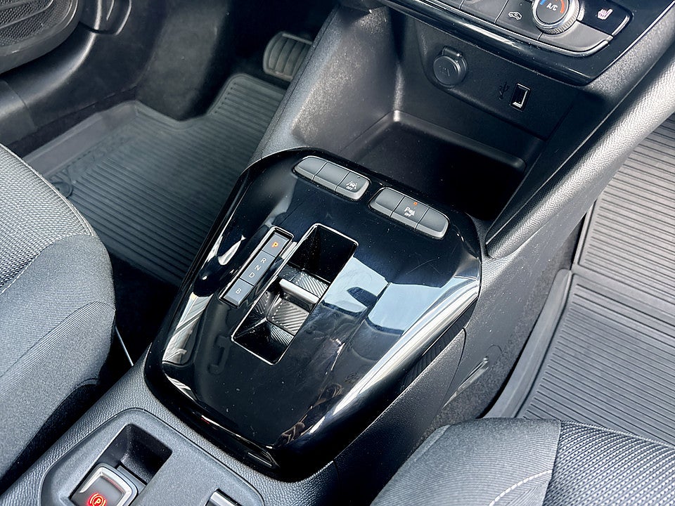 Bild på Opel Corsa-e D&T 50kWh 136hk Aut B-KAMERA CARPLAY