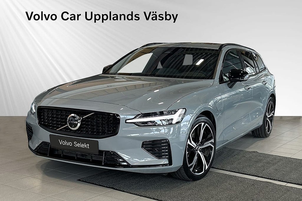 Volvo V60 T6 Plus Dark Nordic Edition HÖGSPEC (SELEKT)