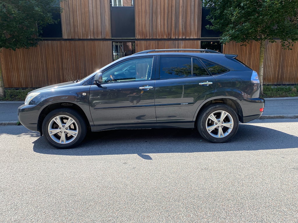 Lexus RX 400h AWD 3.3 V6 AWD CVT EXECUTIVE DRAGKROKEuro 4