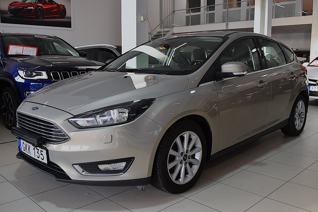 Ford Focus 1.0 EcoBoost Titanium BT Carplay Nybes Rattvärme Euro 6