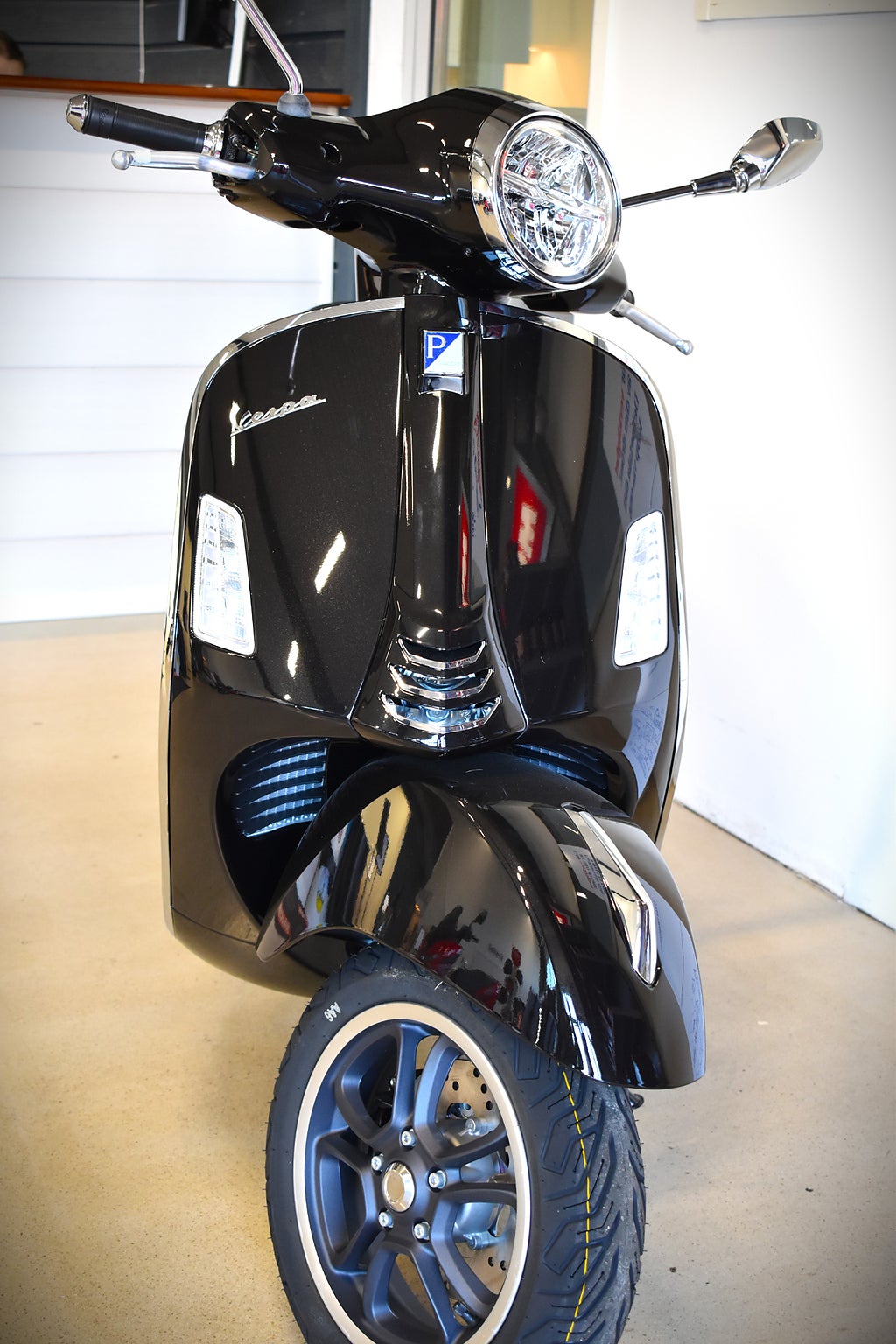 Vespa VESPA GTS 300 Super NERO 