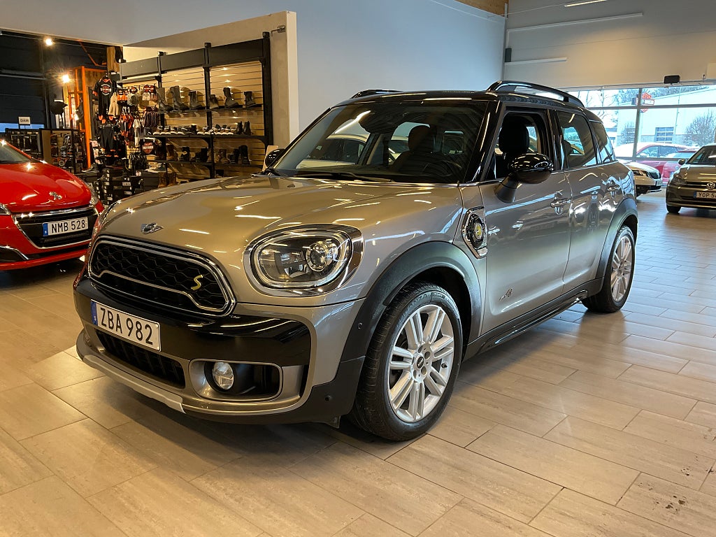 MINI Countryman Cooper SE ALL4 Salt II Plug-inhybrid Navi  S&V-Hjul 