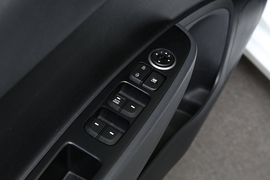 Hyundai i10 1,0 blue 67hk Comfort Automat Facelift Nyservad 2017