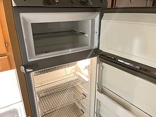 Husbil-halvintegrerad Kabe TM WF 14 av 21