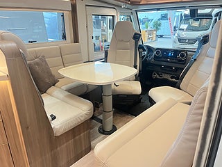 Husbil-integrerad Kabe IMPERIAL 910 QB 12 av 31