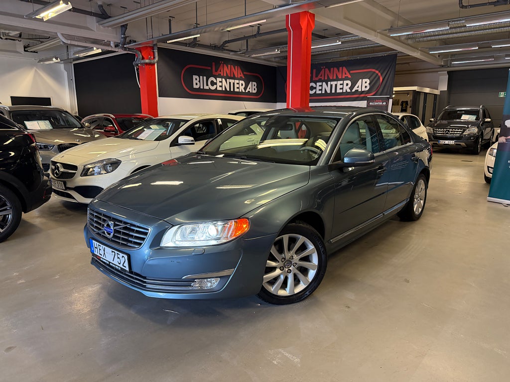Volvo S80 T4 Aut 2 ägare Summum PDC Kamrem bytt Ny besiktad SoV