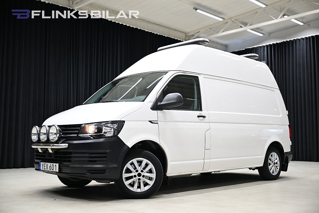 Volkswagen Transporter 4Motion 150HK L2 Högtak|Inredning|Drag|Värmare|EnÄgare