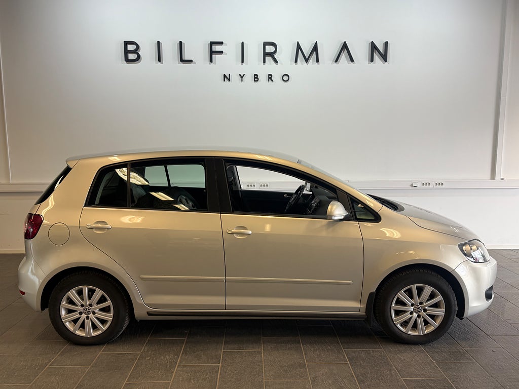 Volkswagen Golf Plus 1.6 Masters LÅGA MIL|DRAGKROK|BACKKAMERA