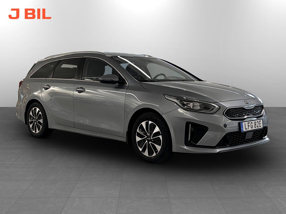 Kia Ceed SW PHEV 141hk Aut B-KAMERA RATTVÄRME CARPLAY
