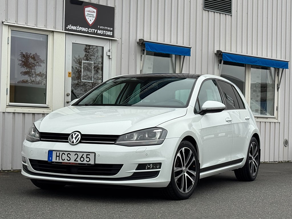 Volkswagen Golf 5-dörrar 1.2 TSI BMT Base Panorama, B-kamera