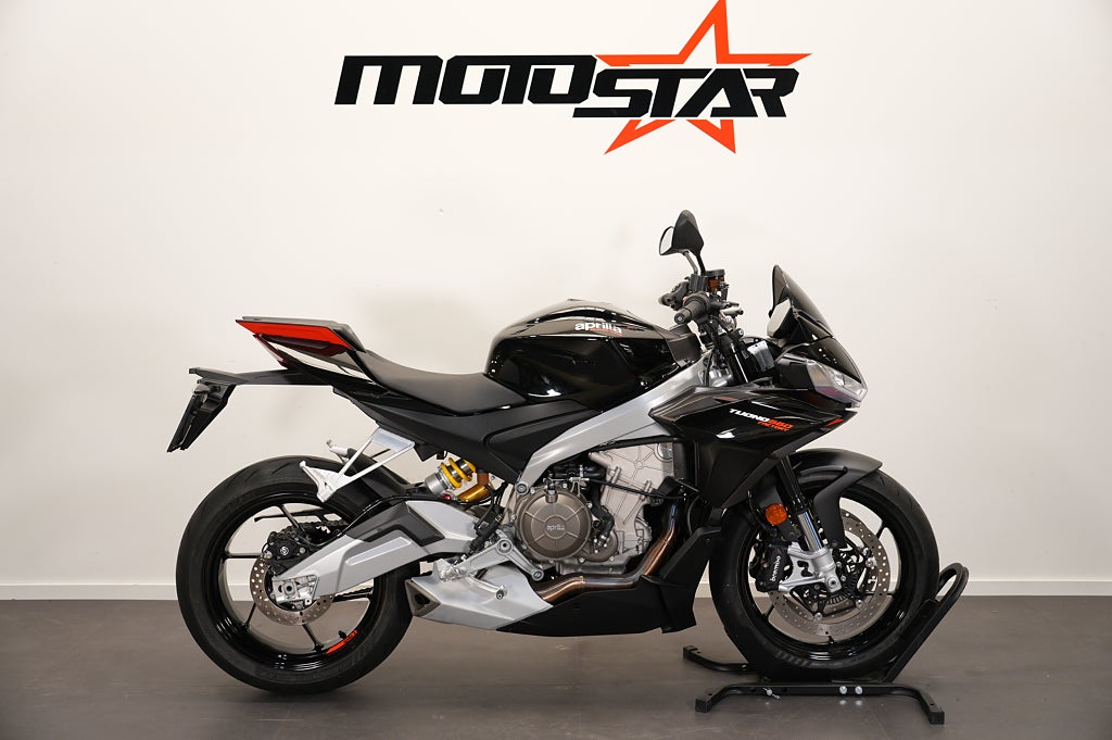 Aprilia Tuono 660 Factory Kampanj 36 Mån Räntefritt