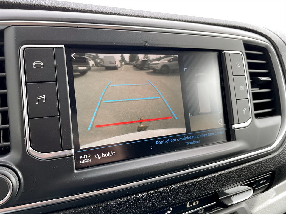 Bild på Peugeot Expert PRO+ 2.0 BHDi 145hk Aut L2 B-KAMERA DRAG