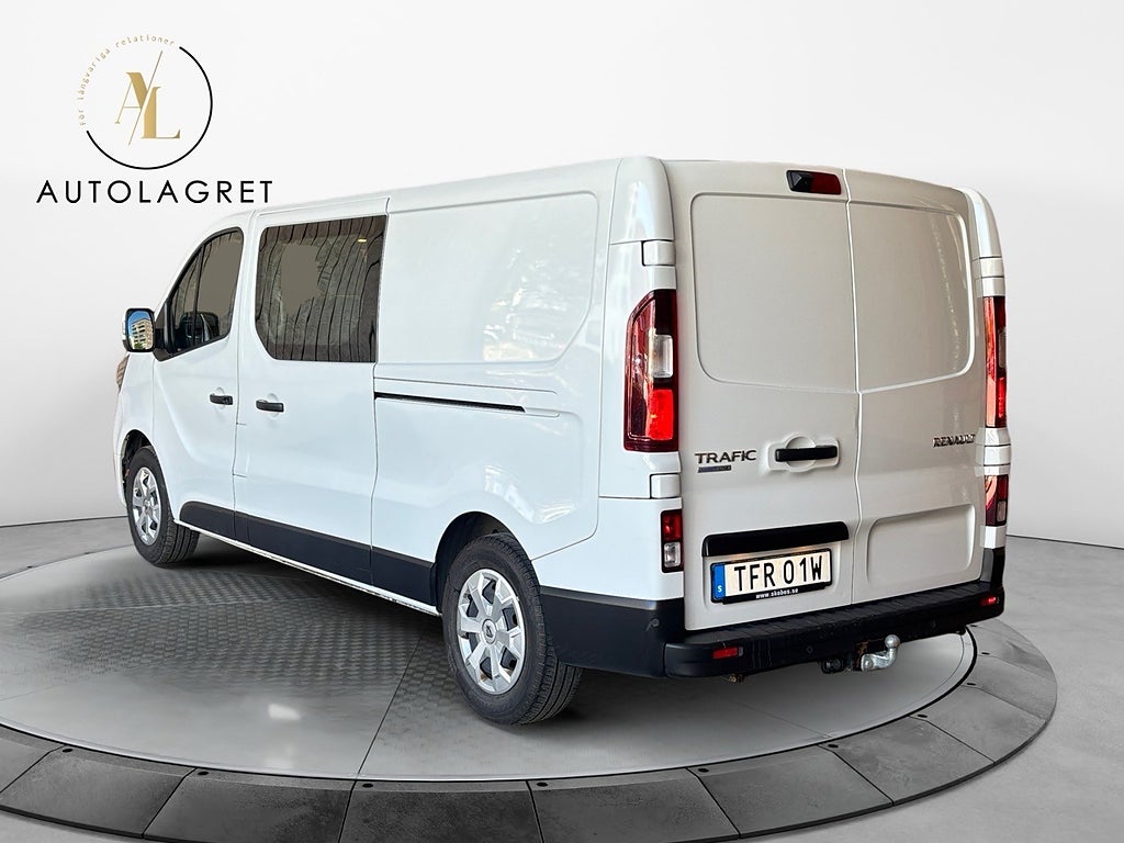 Renault trafic 2023 - miniatyr 3