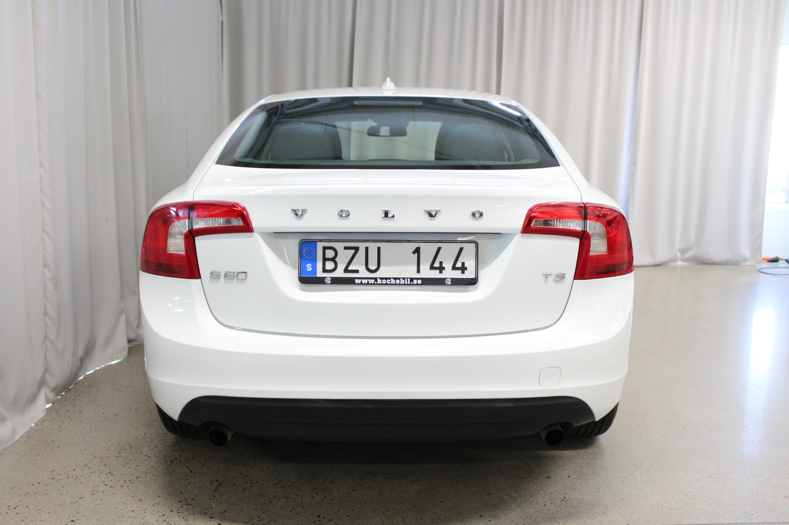 Volvo S60 T3 150HK, S&V-hjul, Kamrem bytt, Nyservad 2012 - miniatyr 7