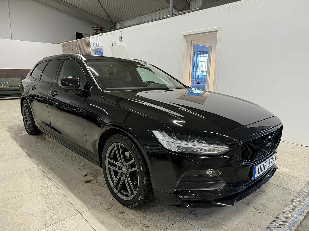 Volvo V90 D4 Automat Skinn Momentum Euro 6