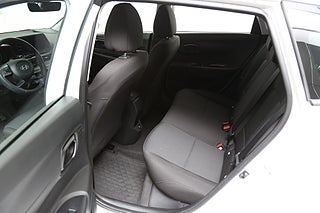 Halvkombi Hyundai i20 8 av 20