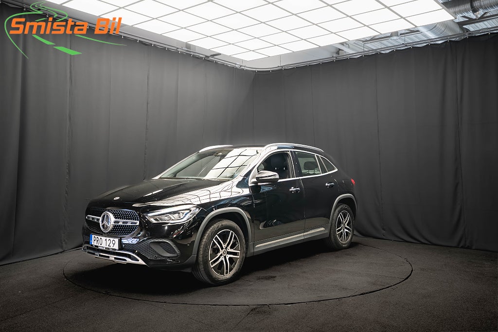 Mercedes-Benz GLA 250 e KAMERA WIDESCREEN P-VÄRM AMBIENT 1-ÄGARE