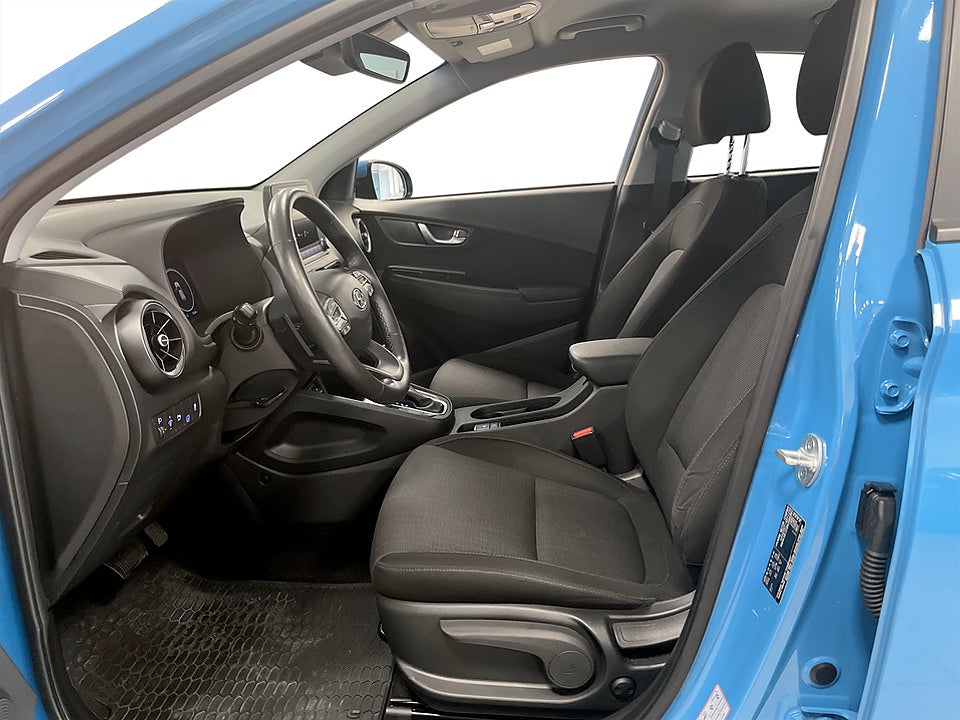 Bild på Hyundai Kona Essential Hybrid 141hk Aut B-KAMERA CARPLAY