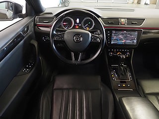 Kombi Skoda Superb 15 av 24