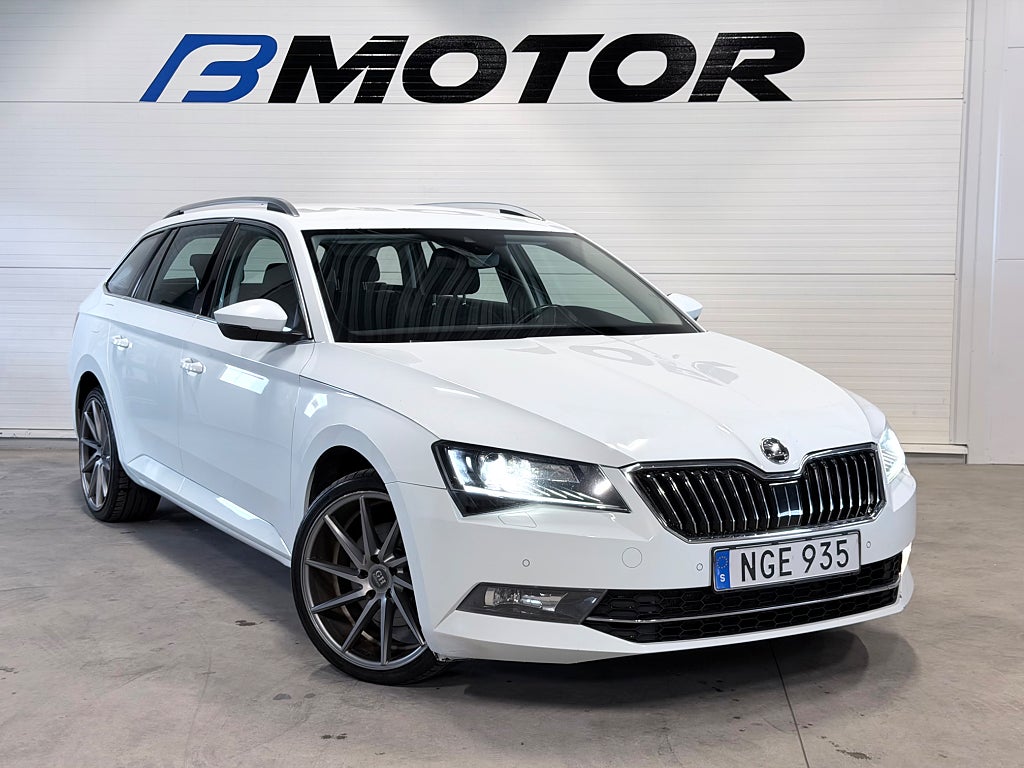 Skoda Superb Kombi 2.0 TDI Drag Style Automat Backkam *1755KR/MÅN*