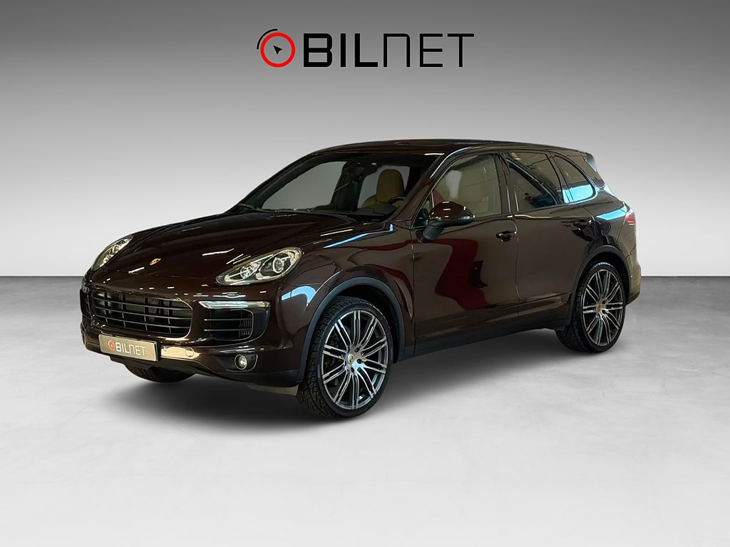 Porsche Cayenne V6 Diesel *3,99%* Värmare 22” Drag Navi BOSE 14-vägs