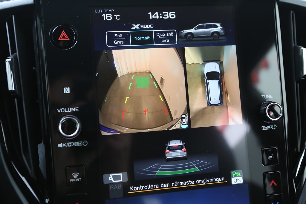 Subaru Forester e-Boxer Limited | Moms 2025