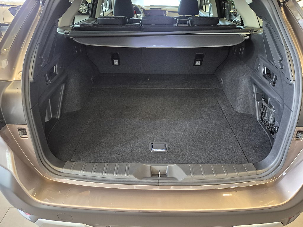 Subaru Outback 2.5 169hk 4WD XFuel CVT Automat Adventure / Euro 6