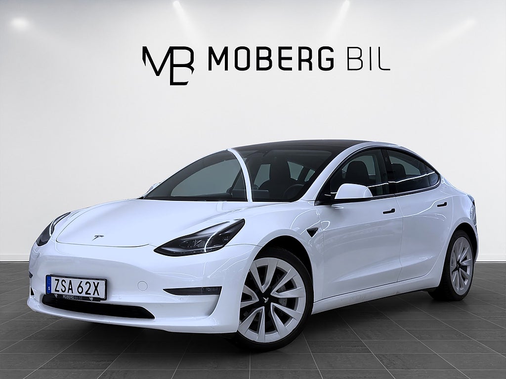 Tesla Model 3 Long Range AWD 440hk Pano Läder Navi B-Kamera