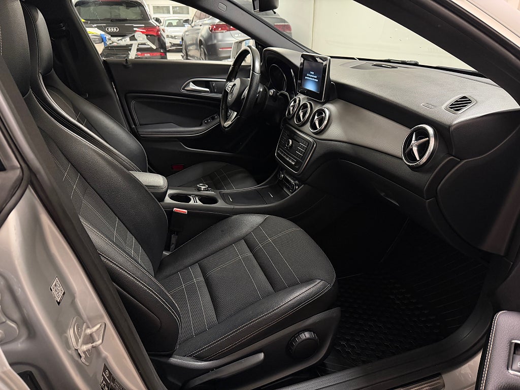 Mercedes-Benz CLA 2015 - miniatyr 7
