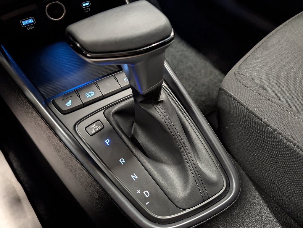 Hyundai Bayon 1.0 T-GDI Essential Automat thumbnail