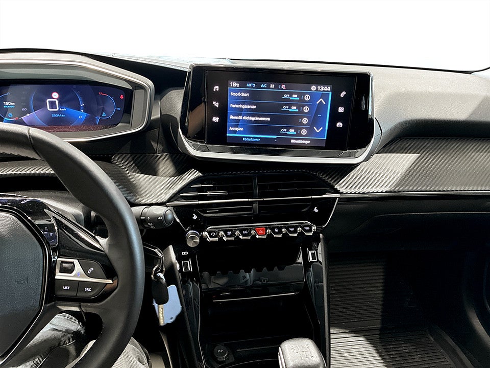 Bild på Peugeot 208 Allure Pack 1.2 PT 100hk B-KAMERA CARPLAY