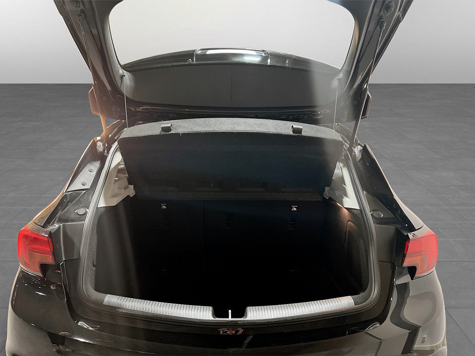 Bild på Opel Astra Enjoy 1.0 EDIT P-SENSORER RATTVÄRME 105hk