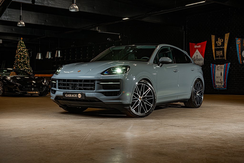 Porsche Cayenne Coupé E-Hybrid / SportDesign / MOMS