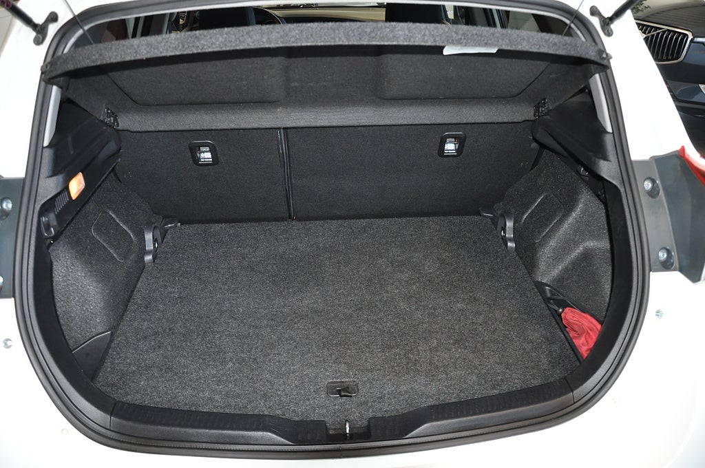 Toyota Auris 2015 - miniatyr 11