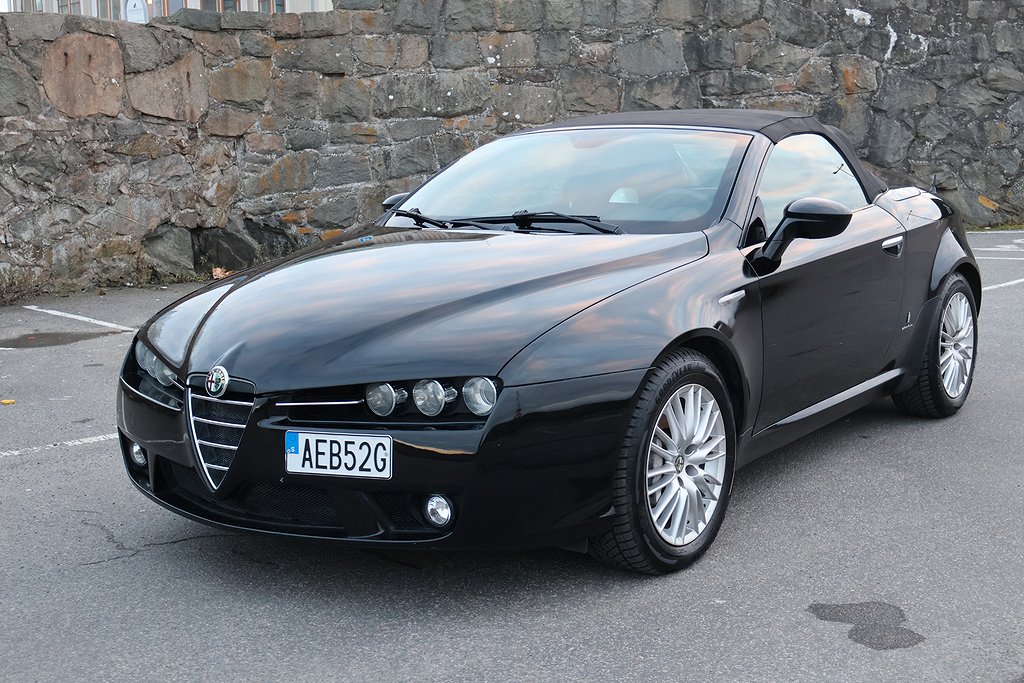 Alfa Romeo Spider 2.4 JTDM 20V 210 hk Även byte/avbetalning